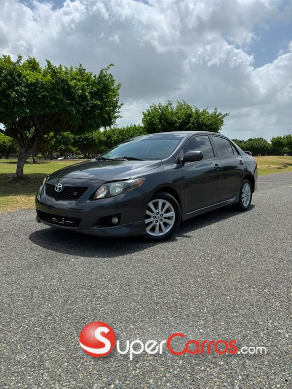 2010 Toyota Corolla S — foto 9 / 12