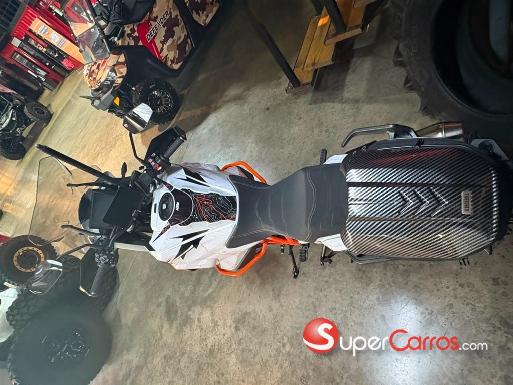 2024 KTM Adventure — foto 2 / 4