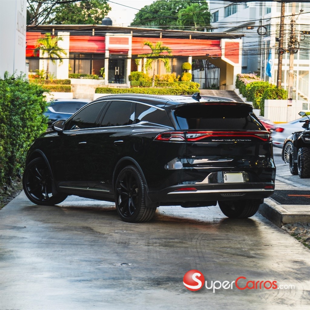 2023 BYD Tang — foto 5 / 12