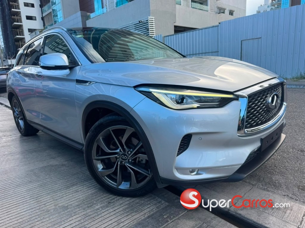 2022 Infiniti QX-50 Essential — foto 3 / 12