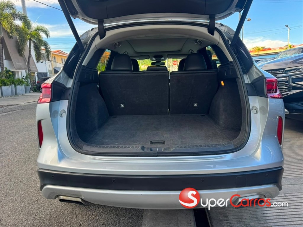 2022 Infiniti QX-50 Essential — foto 11 / 12