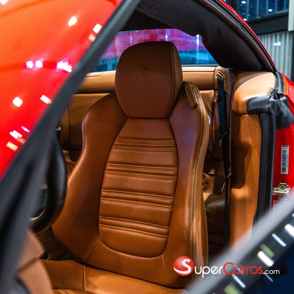 2012 Ferrari California — foto 7 / 10
