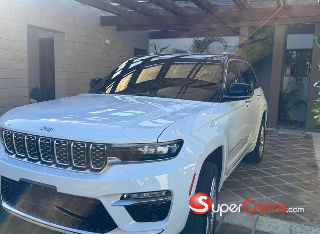 2022 Jeep Grand Cherokee SUMMIT — foto 5 / 12