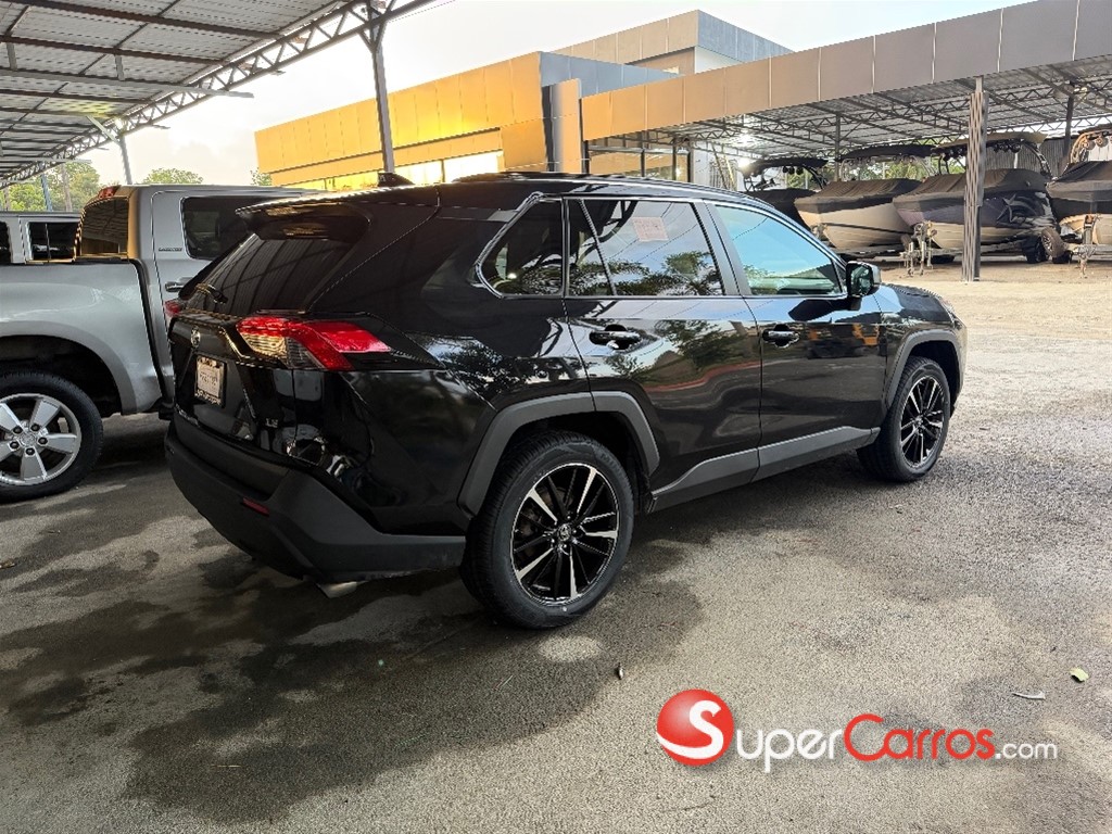 2022 Toyota RAV4 LE PLUS — foto 3 / 5
