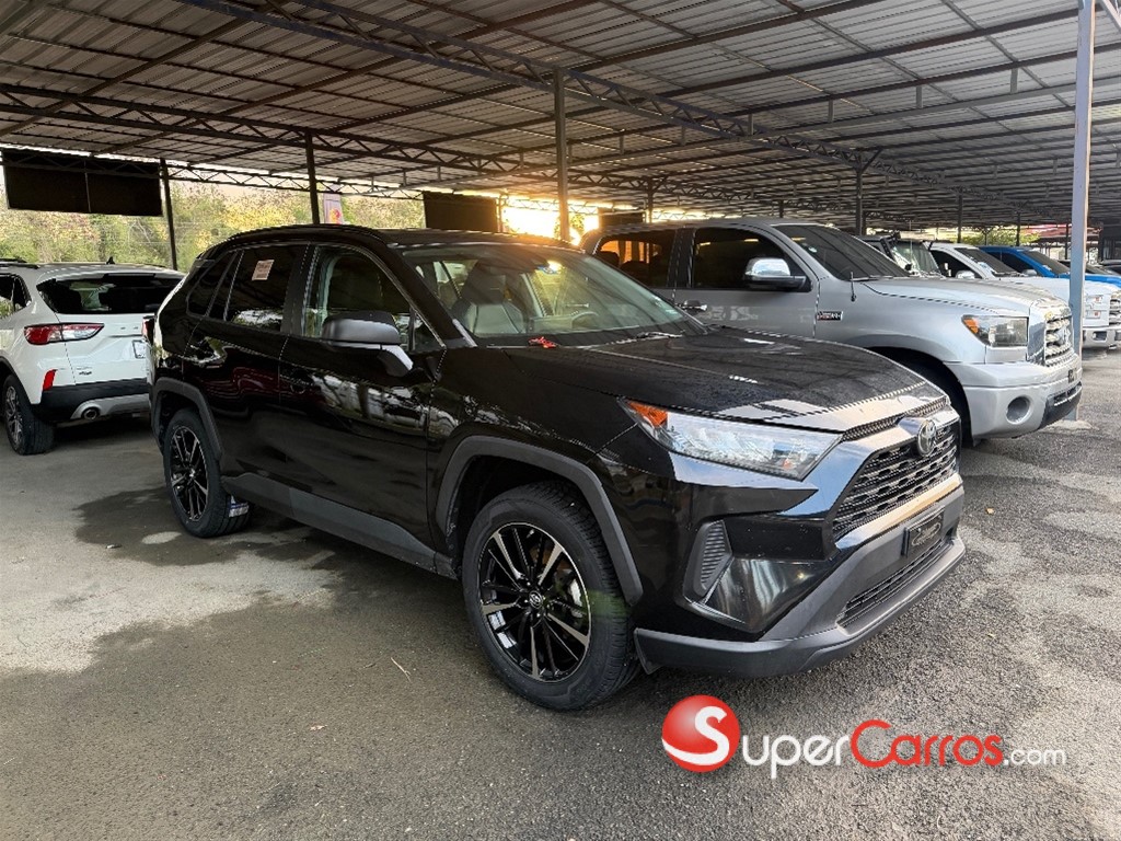 2022 Toyota RAV4 LE PLUS — foto 4 / 5