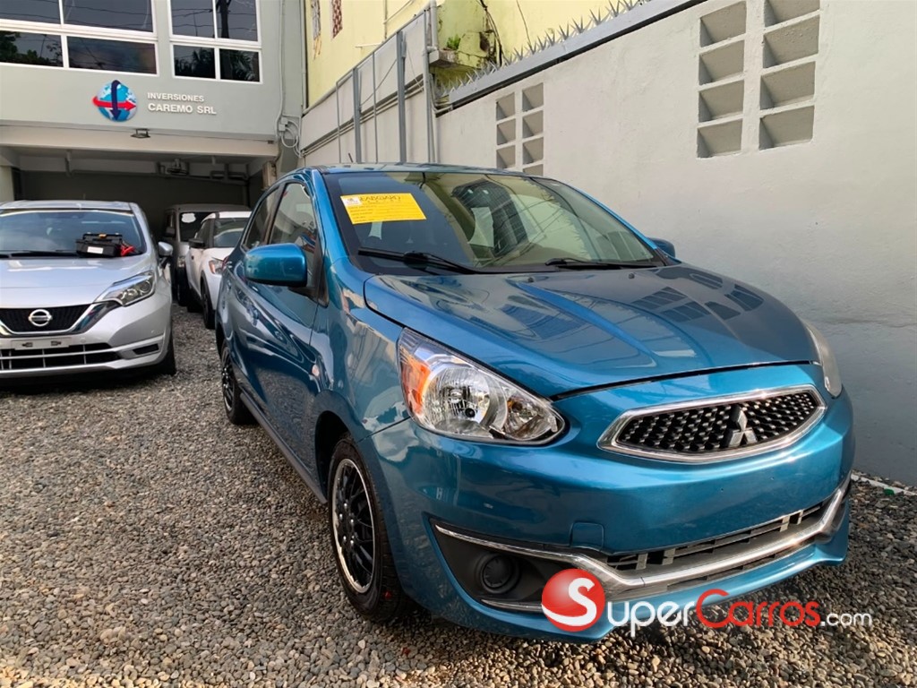 2020 Mitsubishi Motors Mirage ES — foto 2 / 8