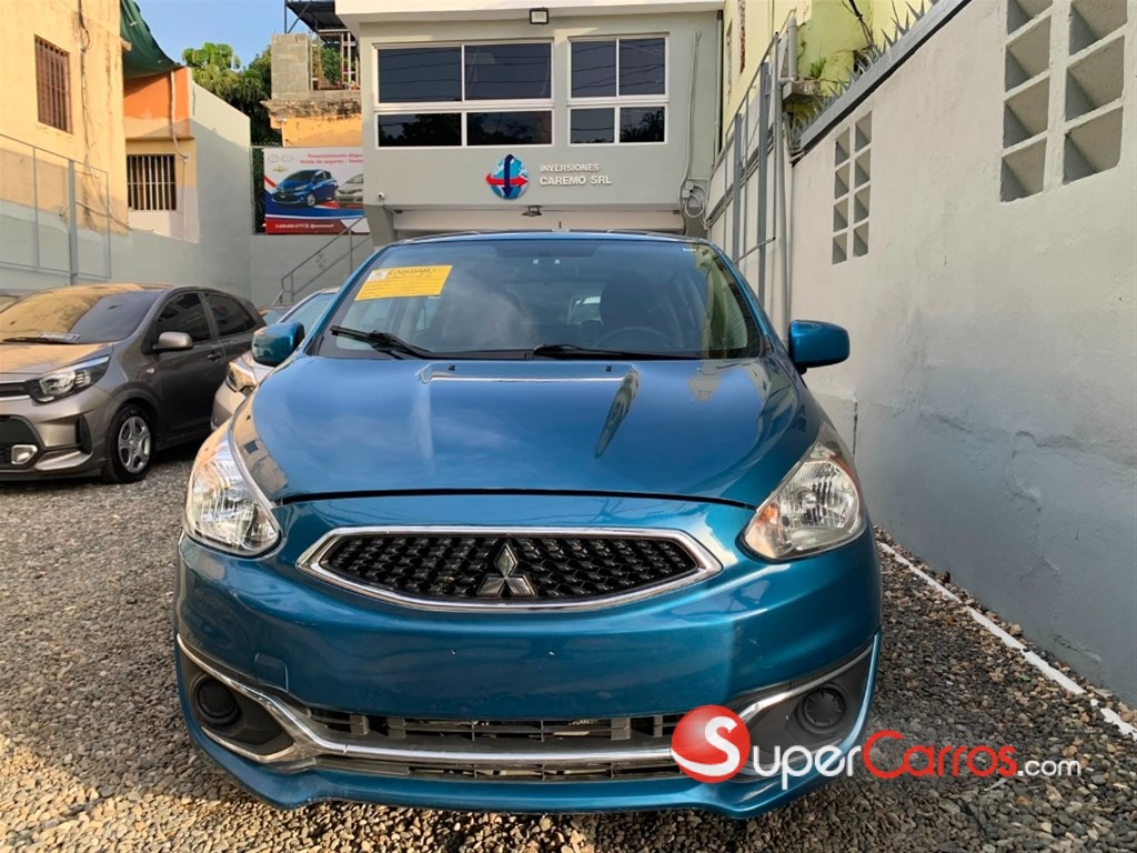 2020 Mitsubishi Motors Mirage ES — foto 3 / 8