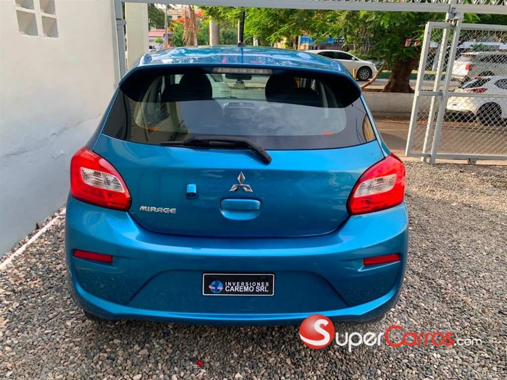 2020 Mitsubishi Motors Mirage ES — foto 5 / 8
