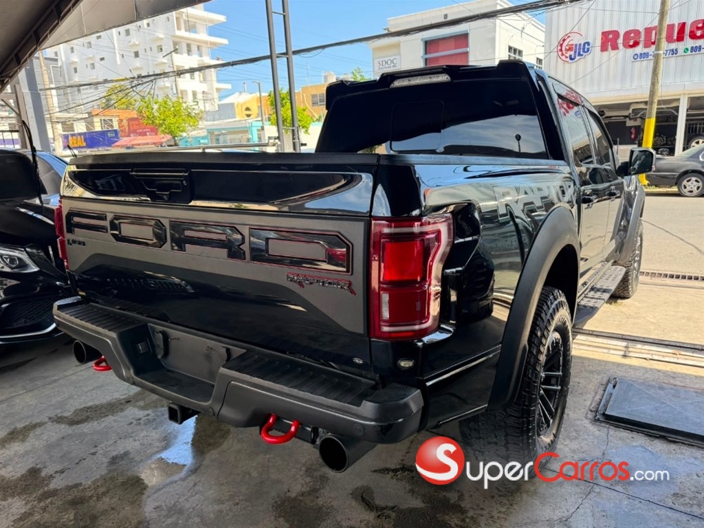 2020 Ford F 150 Raptor SVT — foto 4 / 9