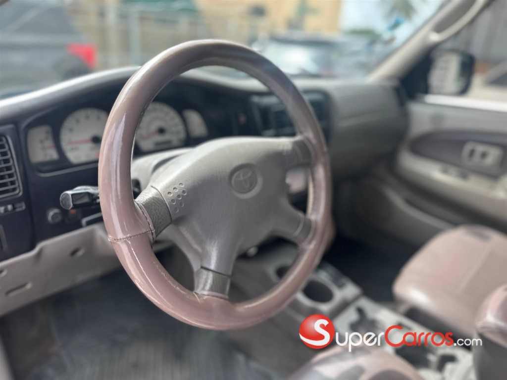 2002 Toyota Tacoma LX — foto 9 / 12