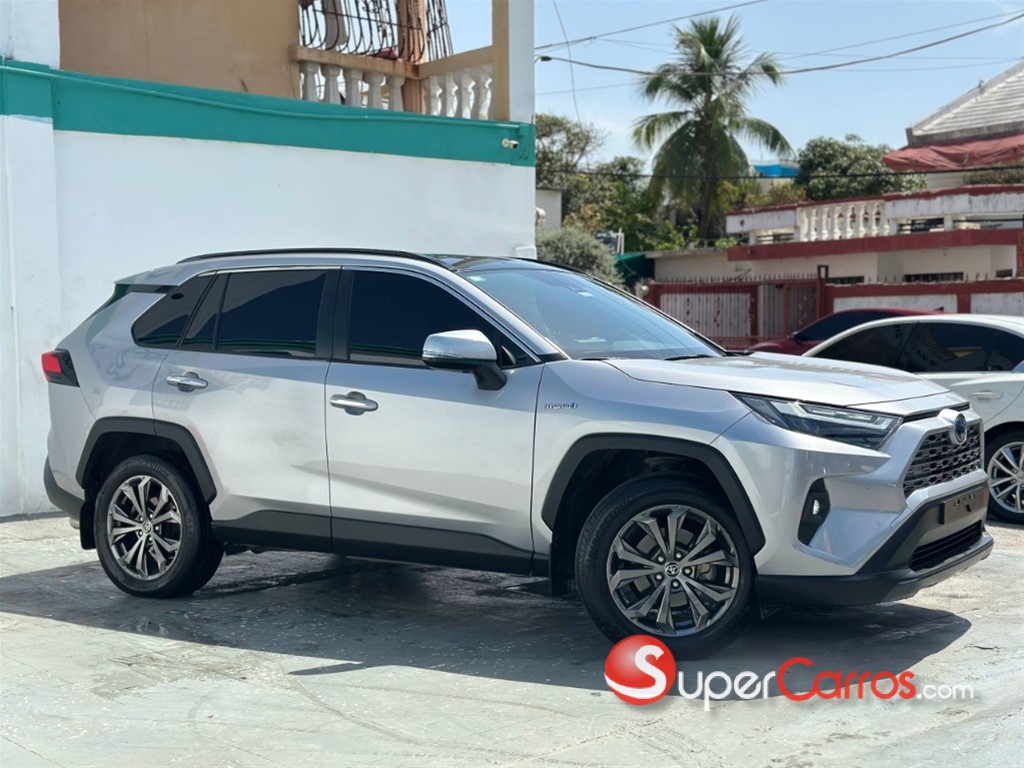 2024 Toyota RAV4 XLE Hybrid — foto 4 / 12