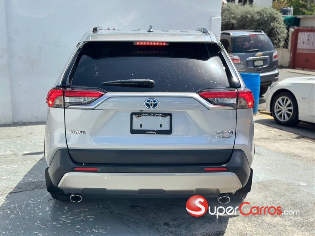 2024 Toyota RAV4 XLE Hybrid — foto 6 / 12