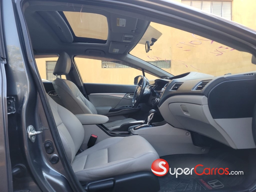 2013 Honda Civic EXL — foto 9 / 12