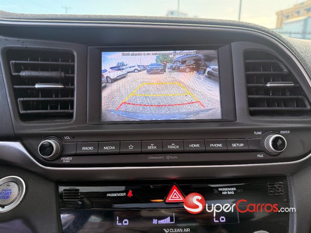 2020 Hyundai Elantra SEL — foto 7 / 8