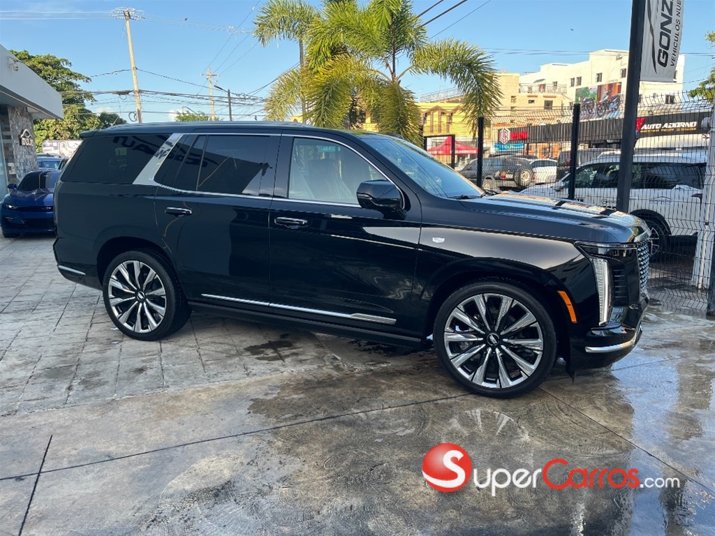 2026 Cadillac Escalade — foto 2 / 12