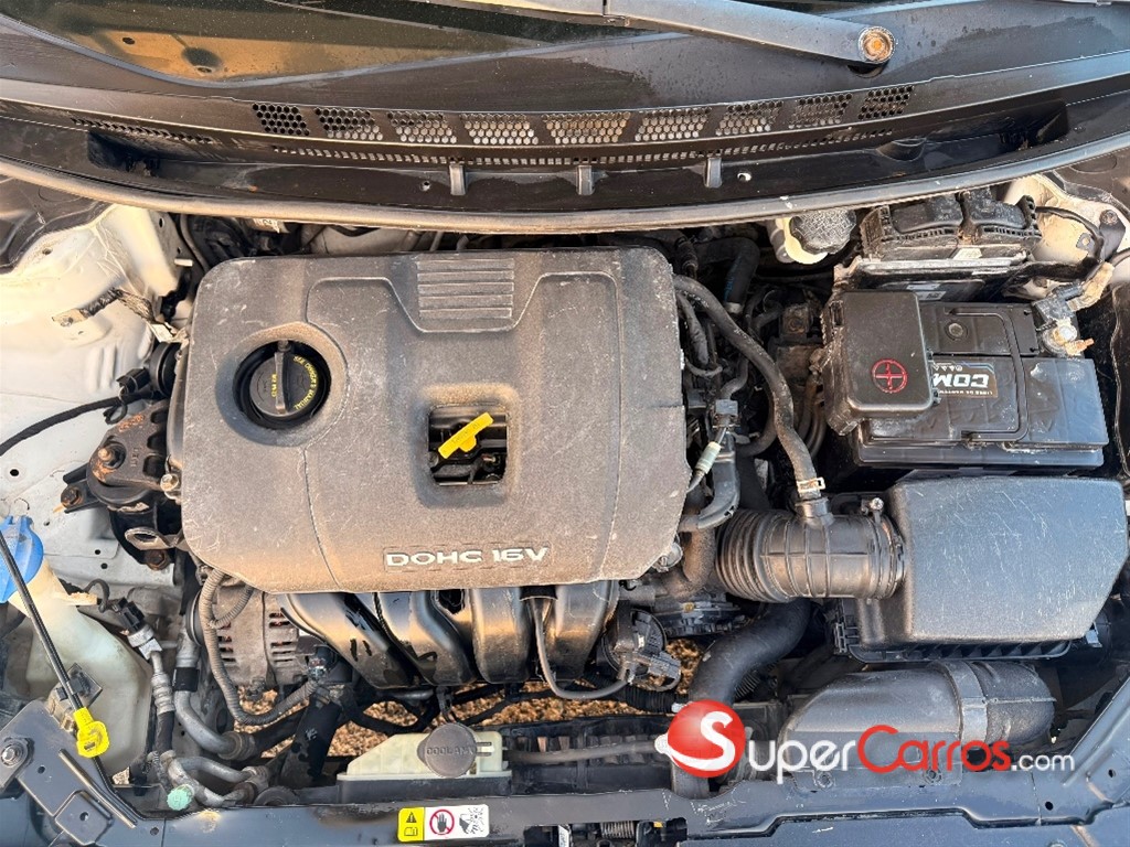 2018 Kia Forte LX — foto 8 / 8