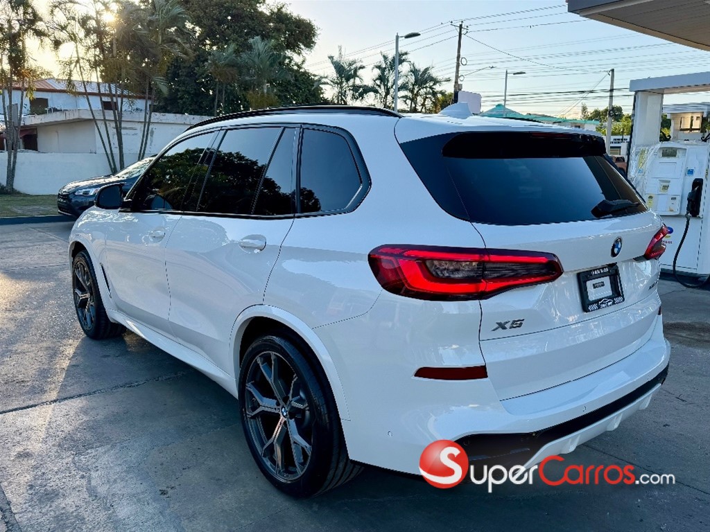 2019 BMW X 5 XDRIVE 40i — foto 4 / 12