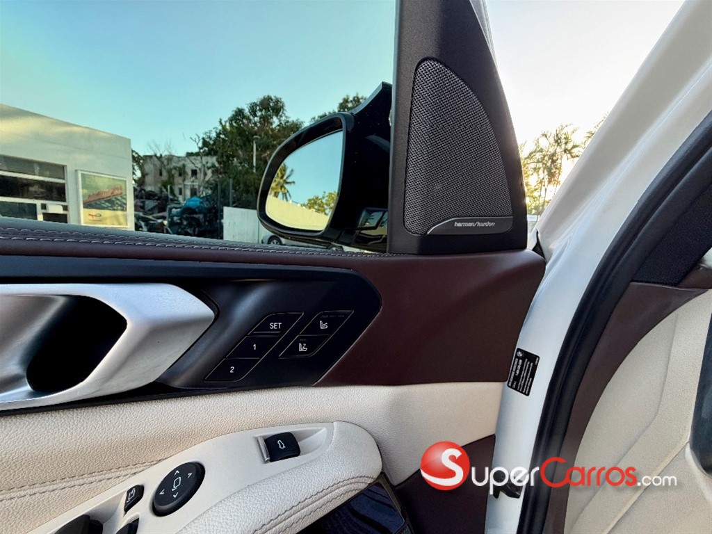 2019 BMW X 5 XDRIVE 40i — foto 6 / 12