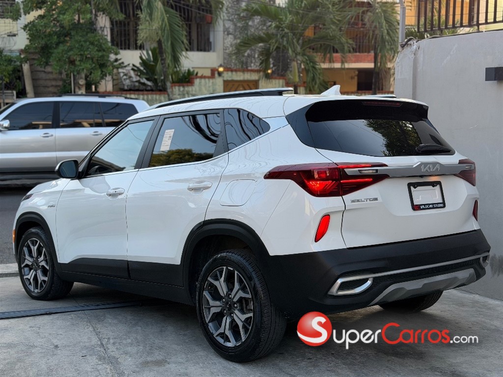 2022 Kia Seltos EX — foto 4 / 12