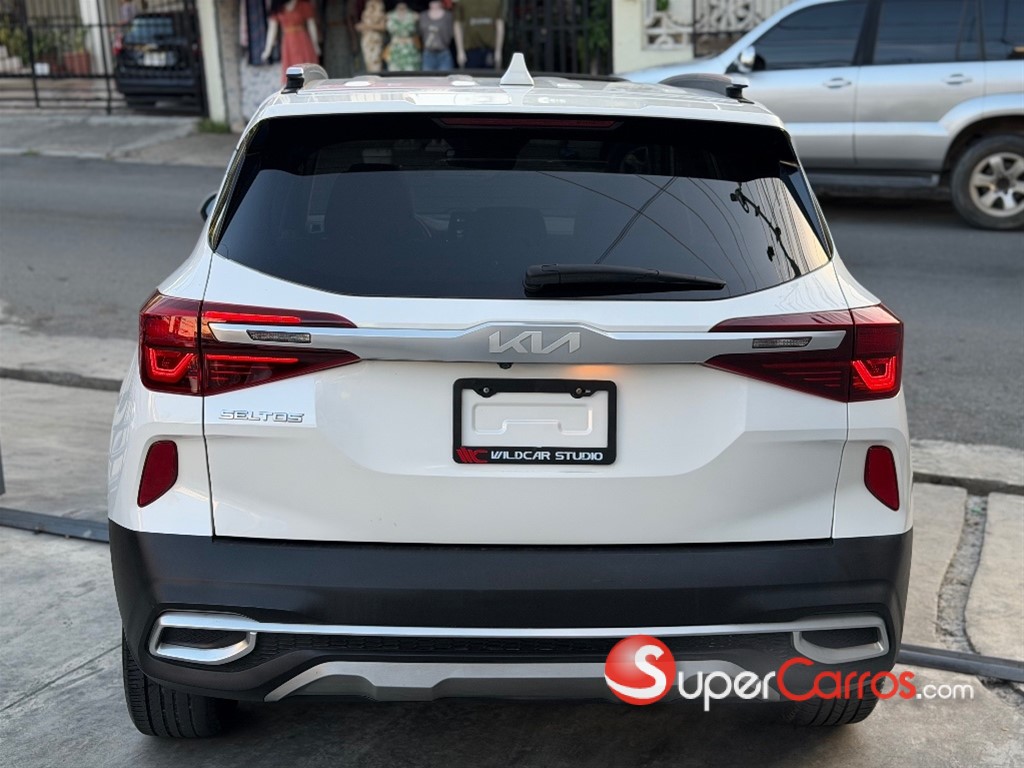 2022 Kia Seltos EX — foto 5 / 12