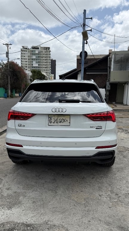 2022 Audi Q3 2.0 Quattro — foto 12 / 12