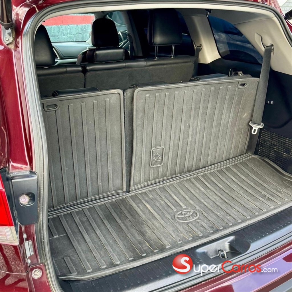 2018 Toyota Highlander LE Plus — foto 4 / 10