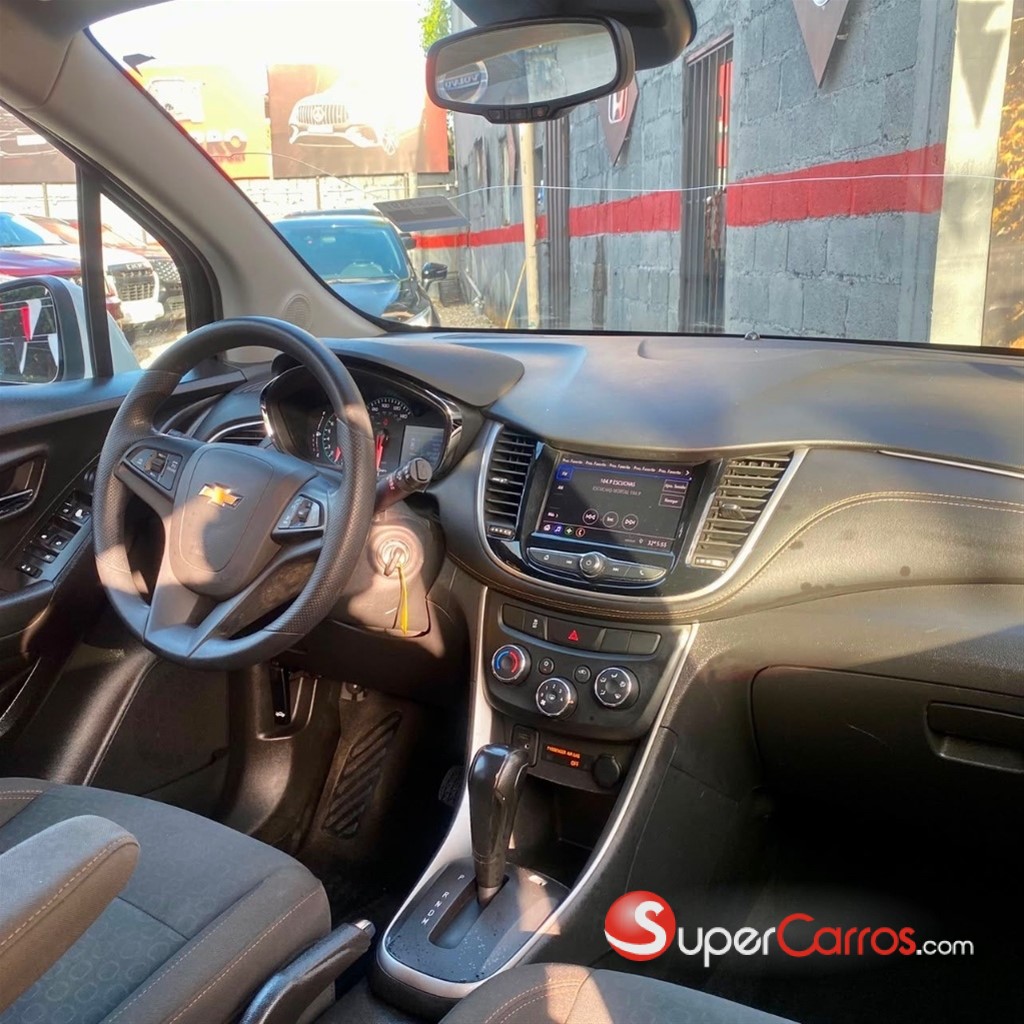 2020 Chevrolet Trax LS — foto 9 / 10