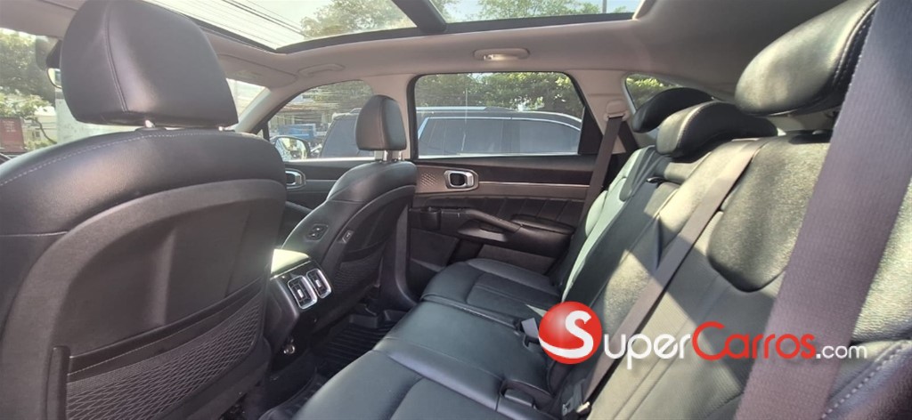 2026 Kia Sorento Limited — foto 2 / 7