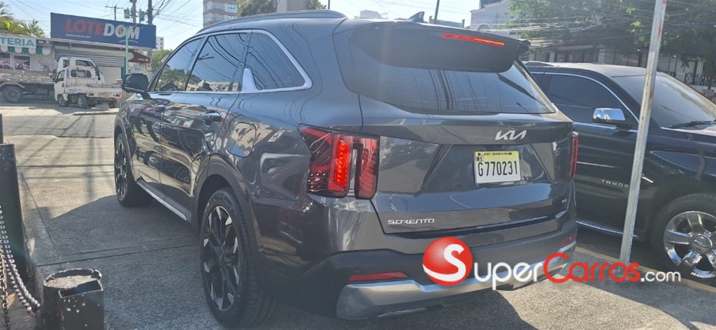 2026 Kia Sorento Limited — foto 5 / 7