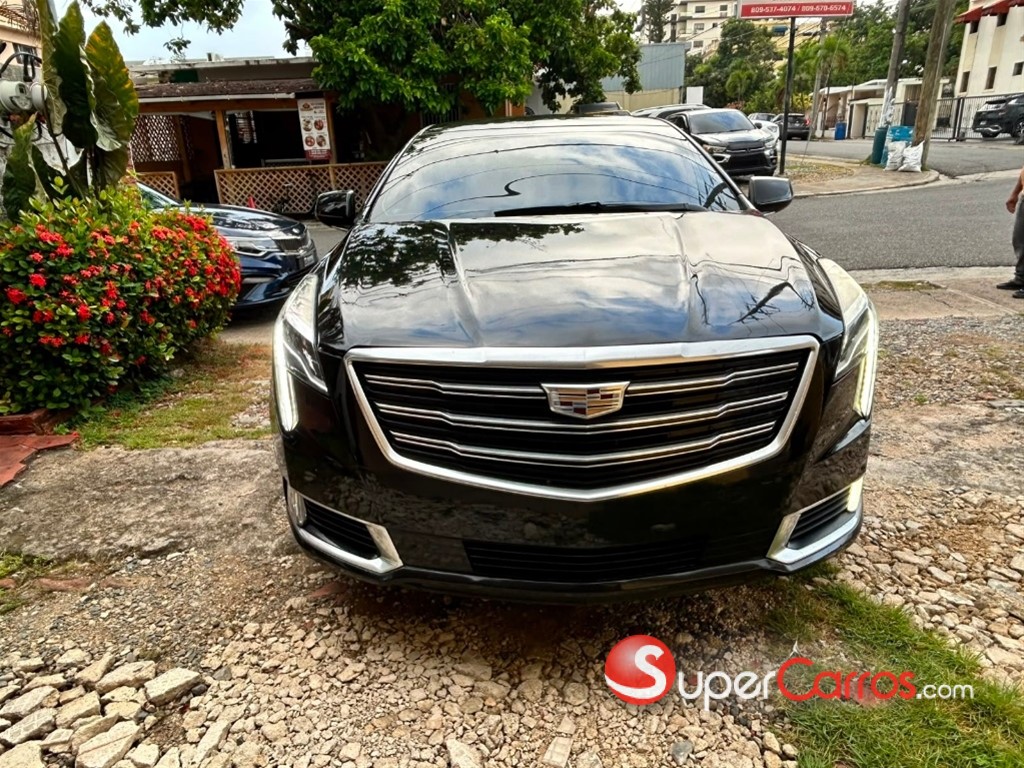 2018 Cadillac XTS — foto 2 / 8