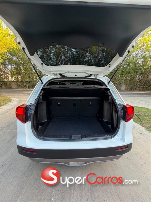 2022 Suzuki Vitara — foto 6 / 11