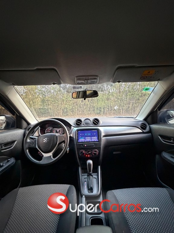 2022 Suzuki Vitara — foto 8 / 11