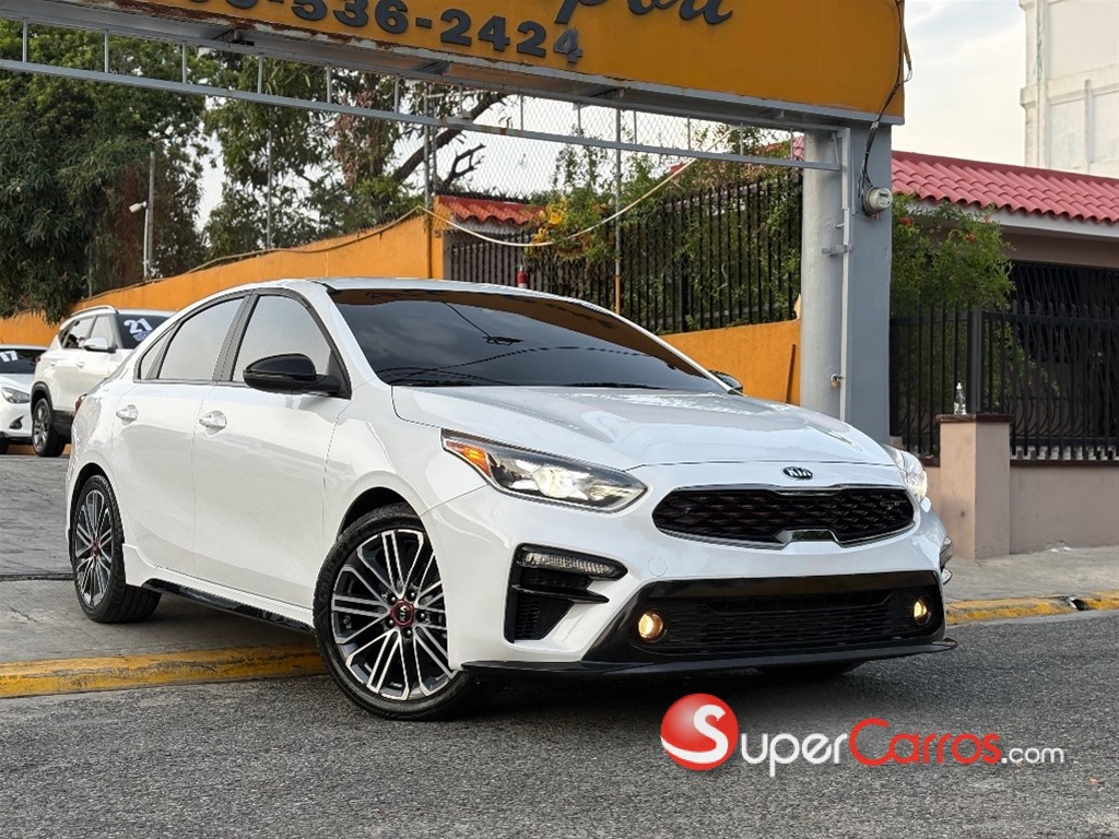2021 Kia Forte GT — foto 3 / 9