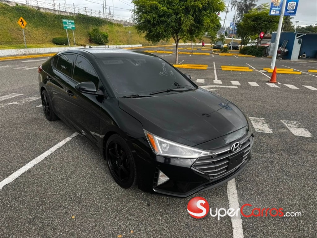 2020 Hyundai Elantra SEL — foto 12 / 12