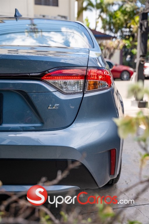 2022 Toyota Corolla LE — foto 12 / 12