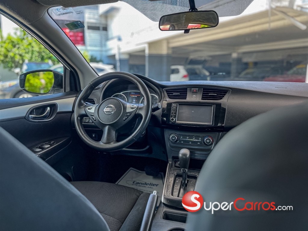 2019 Nissan Sentra S — foto 5 / 11