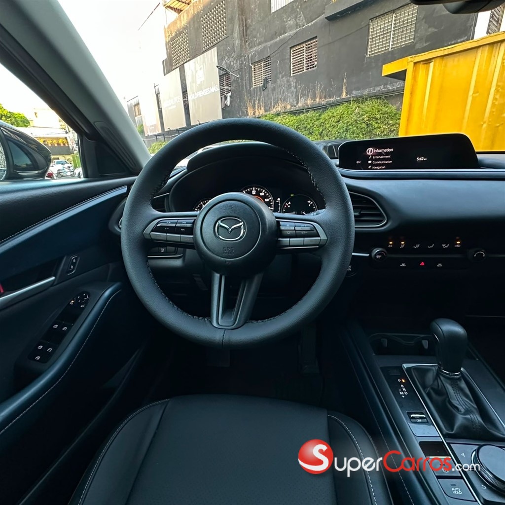 2020 Mazda CX-30 — foto 3 / 11
