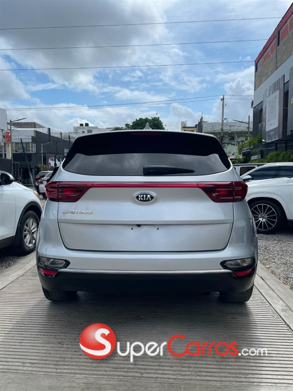 2020 Kia Sportage — foto 7 / 9