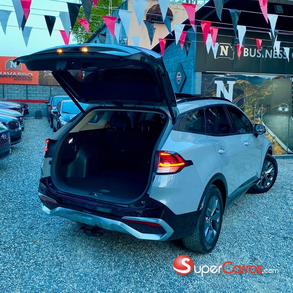 2023 Kia Sportage SX — foto 4 / 10