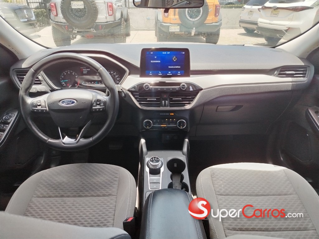2022 Ford Escape SE Ecoboost — foto 8 / 12