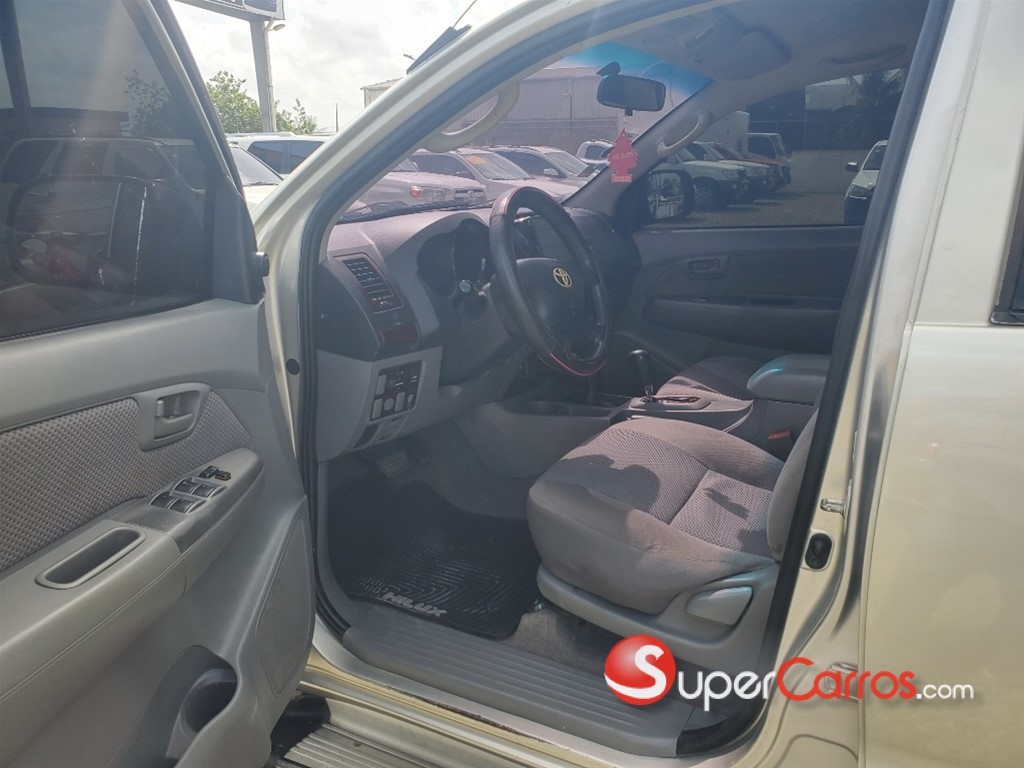 2007 Toyota Hilux — foto 3 / 12