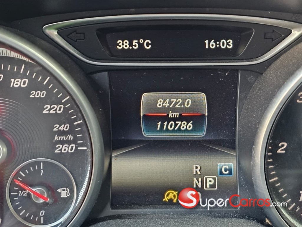 2019 Mercedes-Benz Clase GLA — foto 2 / 12