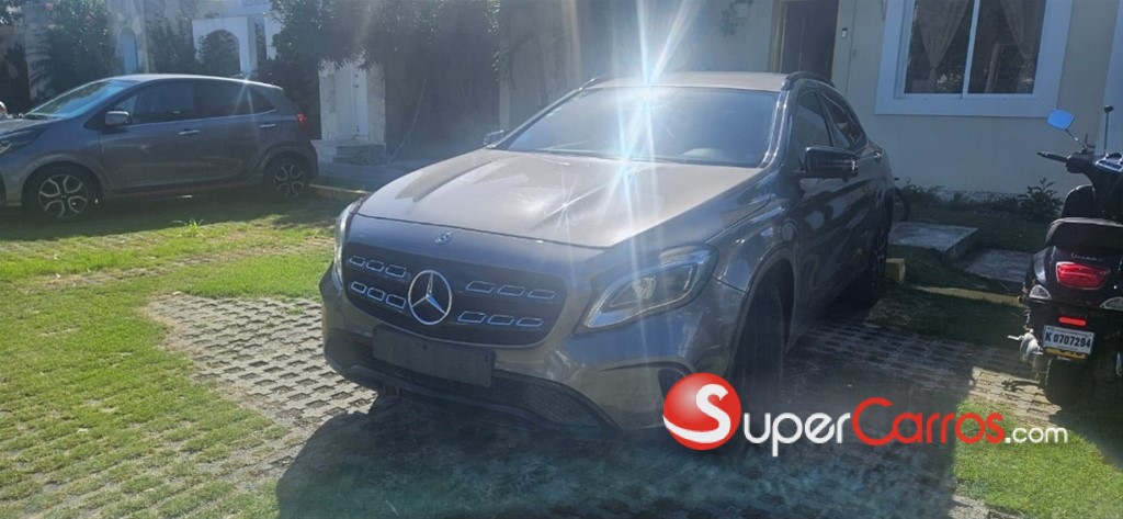 2019 Mercedes-Benz Clase GLA — foto 7 / 12