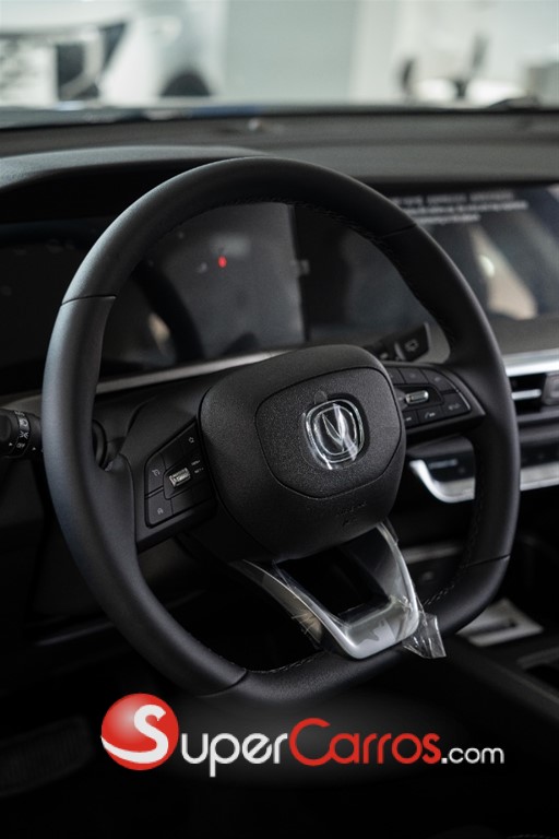 2027 Changan CS 35 — foto 11 / 12