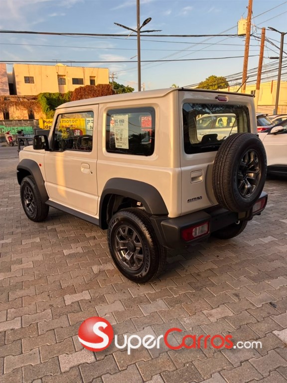 2027 Suzuki Jimny GLX — foto 4 / 11