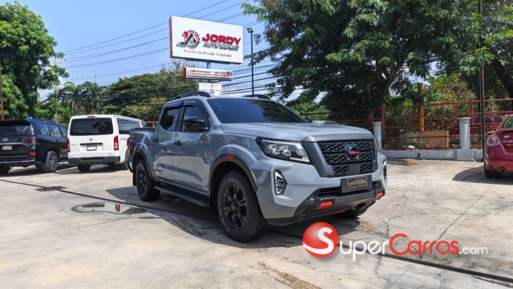 2022 Nissan Frontier Pro-4X — foto 9 / 10