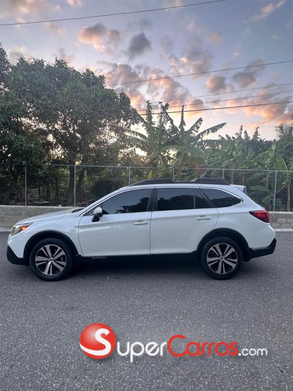 2018 Subaru Outback Limited — foto 3 / 9