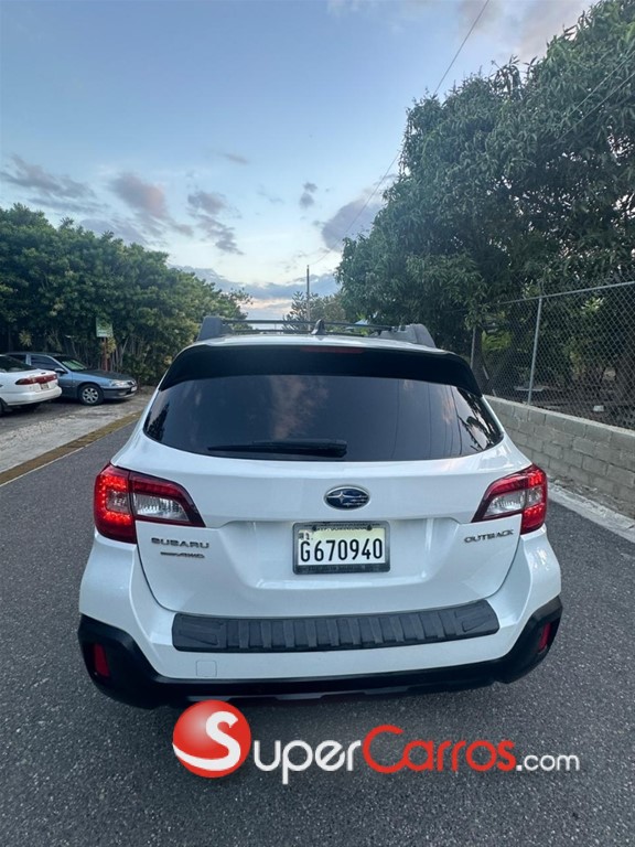2018 Subaru Outback Limited — foto 9 / 9