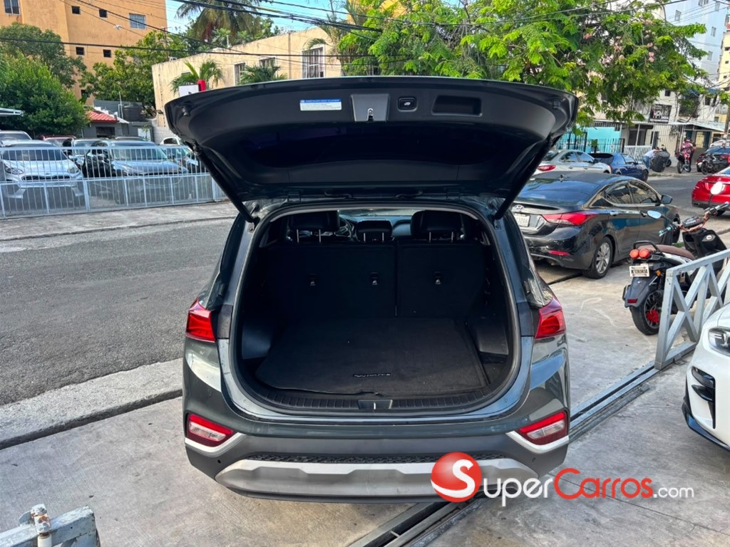2020 Hyundai Santa Fe SEL — foto 6 / 12
