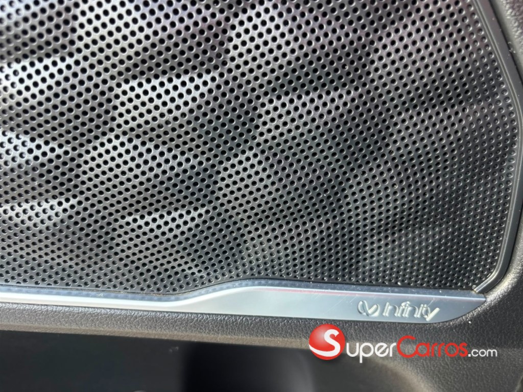 2020 Hyundai Santa Fe SEL — foto 11 / 12